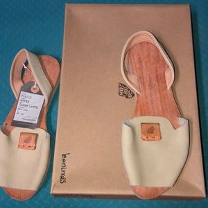 Women’s Satorisan Benirras Na Xamena Aztex Sandals Size 6.5 (37)